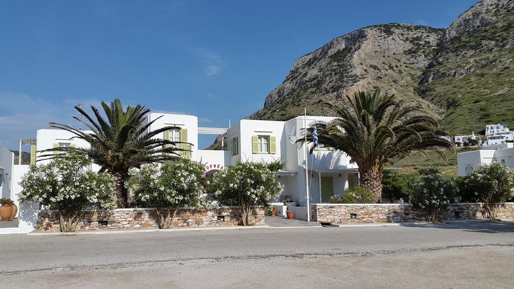 Morpheas Pension Rooms & Apartments Kamares  Eksteriør billede
